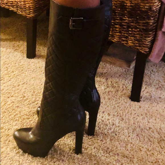 COPY - HIGH HEELED BOOTS - Picture 1 of 7